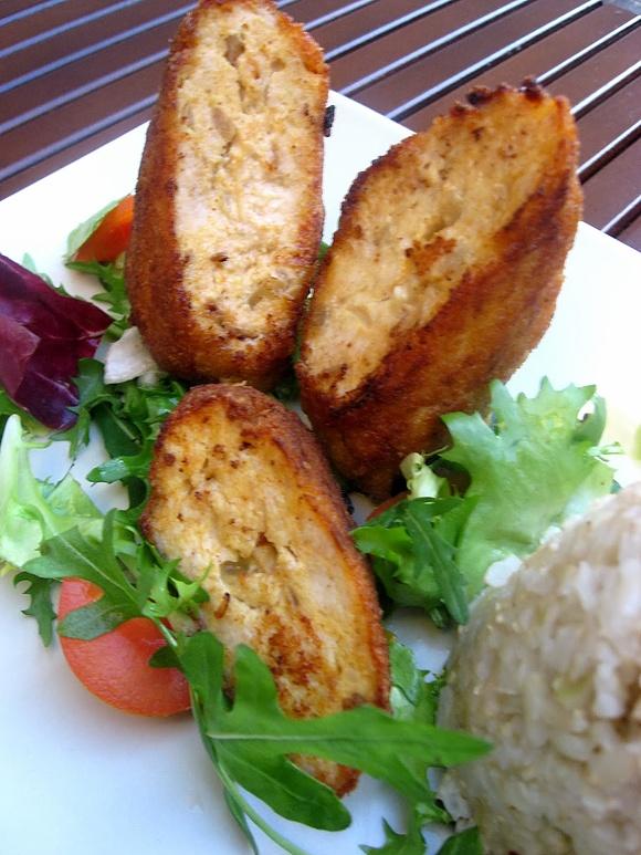 Kotleciki curry z piersi z indyka