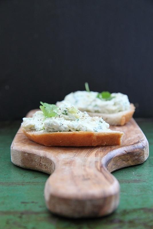 Pasta z serka i avocado