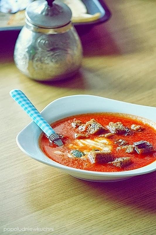 Zupa ze świeżych pomidorów - najprostsza i najlepsza