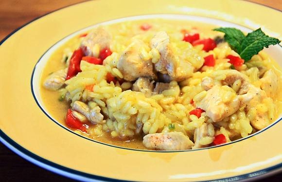 Risotto z kurczakiem i papryką