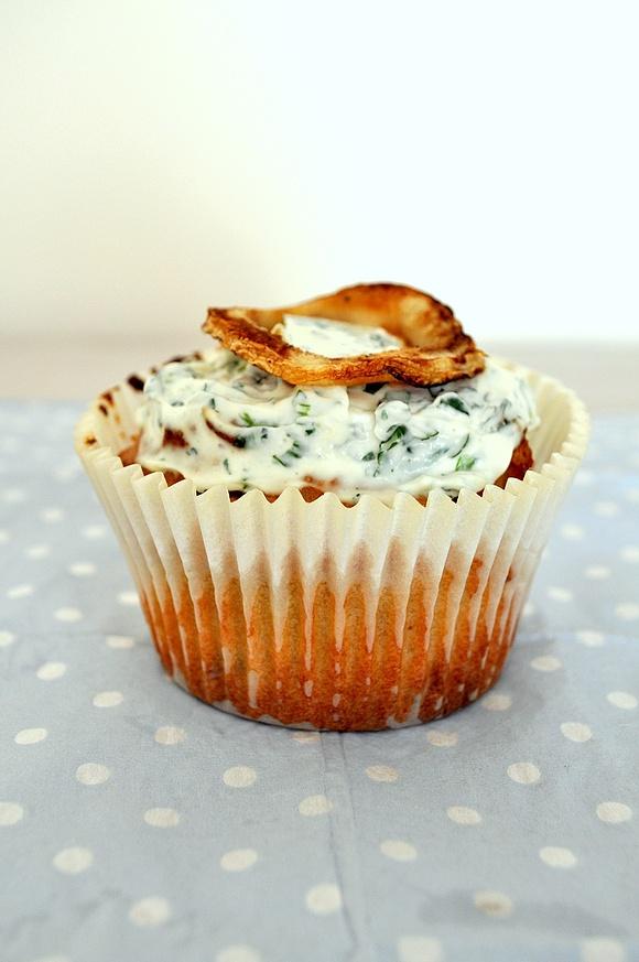 Zdrowe muffiny z pietruszką i kolendrą