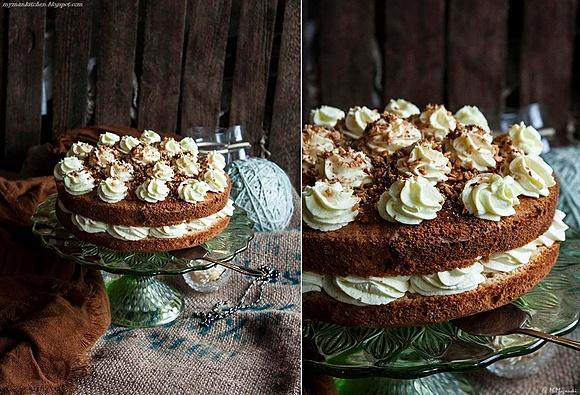 Kokosowe ciasto Victoria sponge z kremem mascarpone