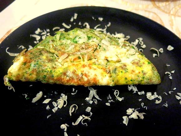 Omlet z pesto
