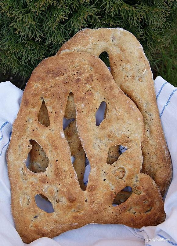 Fougasse z oliwkami