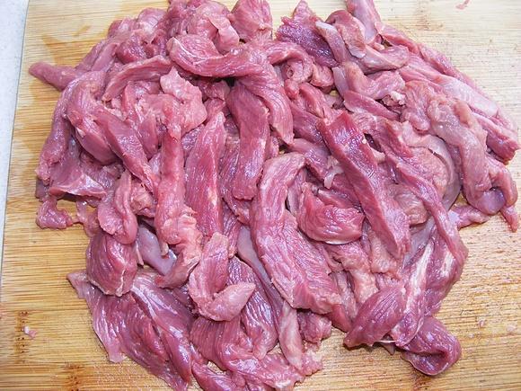 Kebab drobiowy na frytkach