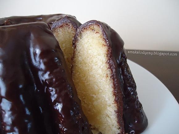Babka piaskowa delikatna i pyszna – sprawdzony przepis