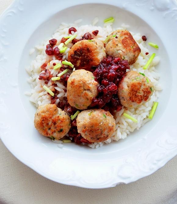 Soczyste szwedzkie klopsiki (köttbullar)