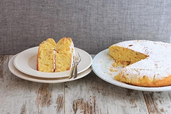 Ciasto jabłkowe jogurtowe z patelni bez piekarnika