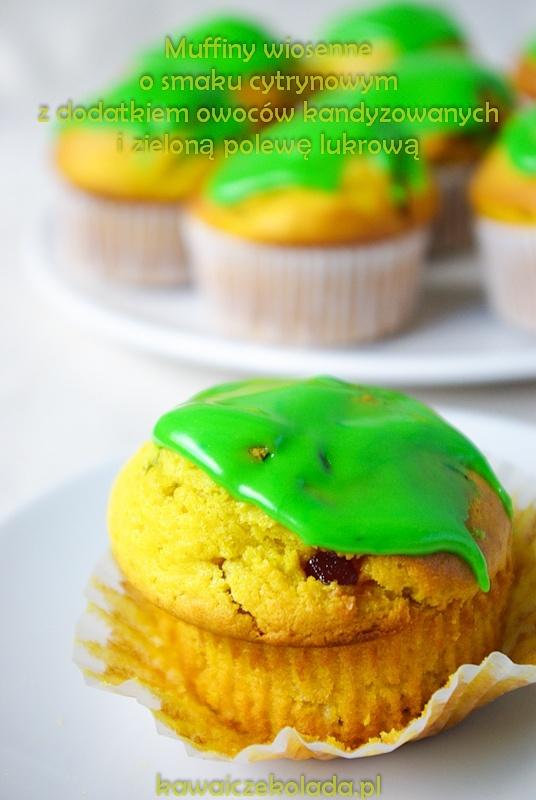 Wiosenne muffiny cytrynowe z kandyzowanymi owocami i polewą lukrową