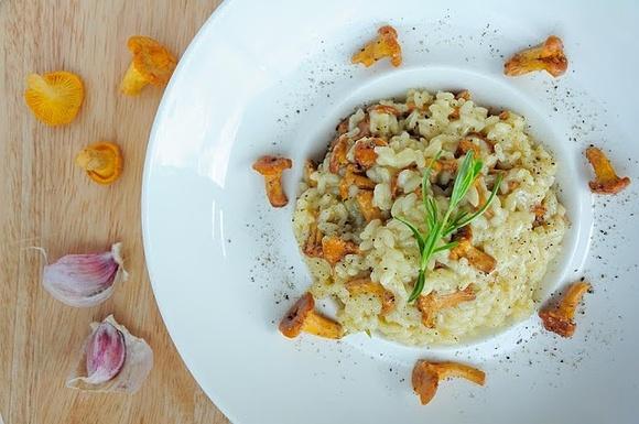 Risotto z kurkami i rozmarynem