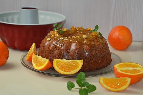 Babka pomarańczowo-orzechowa