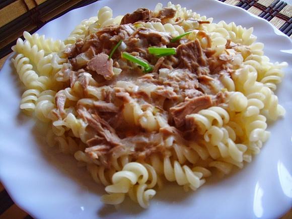 Makaron z tuńczykiem szybki obiad