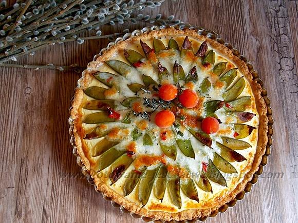 Tarta serowa z groszkiem cukrowym