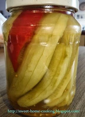 Ogórki w zalewie curry