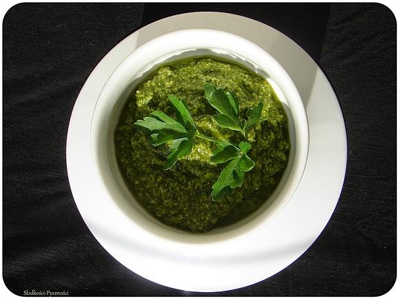 Pesto pietruszkowo-dyniowe
