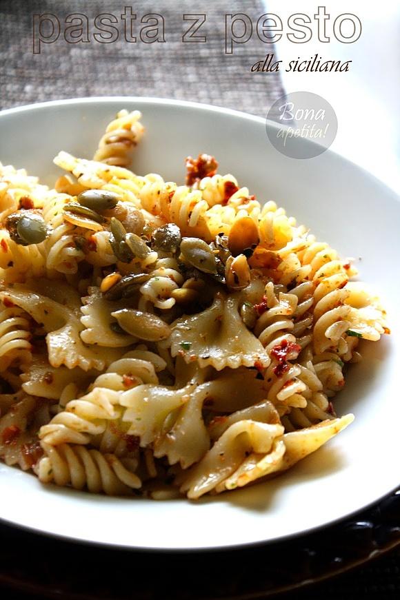 Makaron z pesto alla siciliana - szybki i smaczny obiad