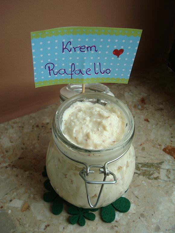 Krem jaglany Rafaello