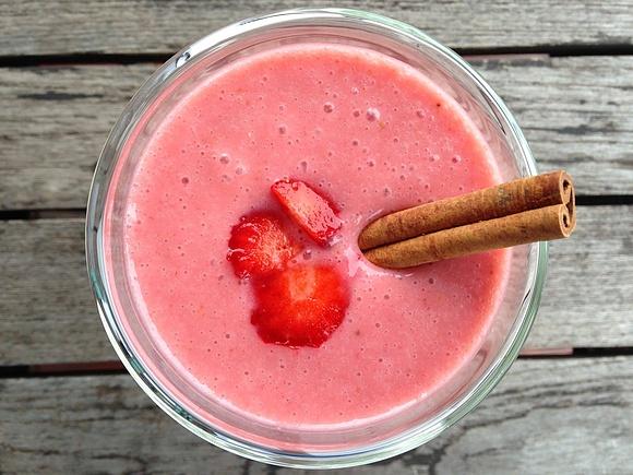 Truskawka i kokos smoothie