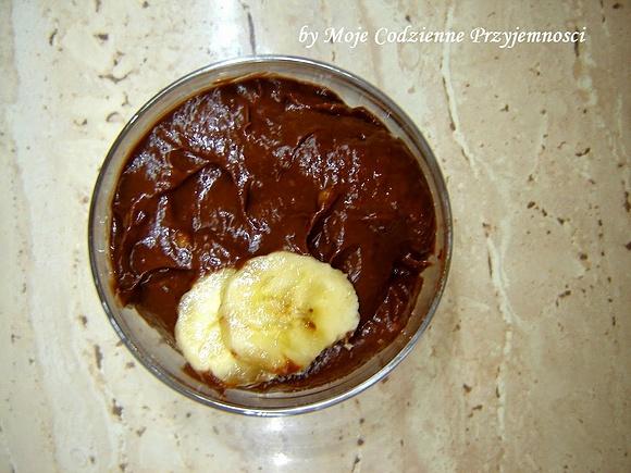 Kakaowy mus z banana i awokado