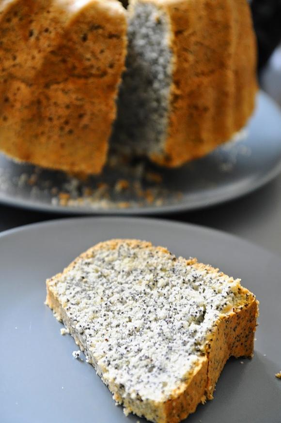 Babka piaskowo-makowa