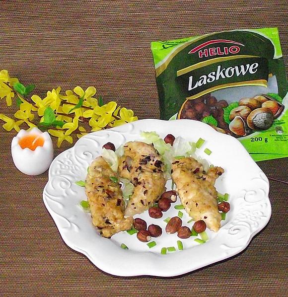 Polędwiczki drobiowe z orzechami laskowymi