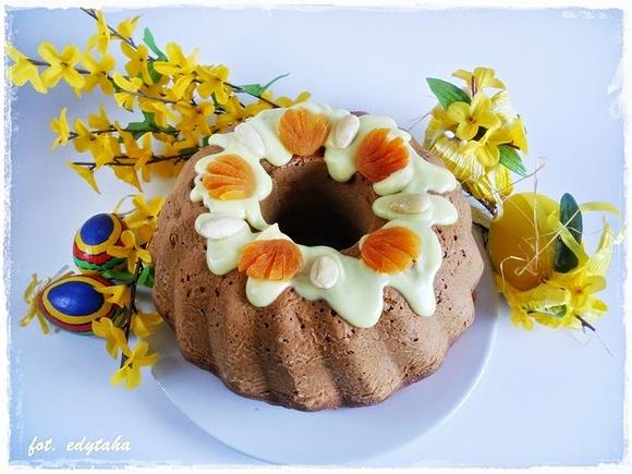 Babka piaskowa z ajerkoniakiem