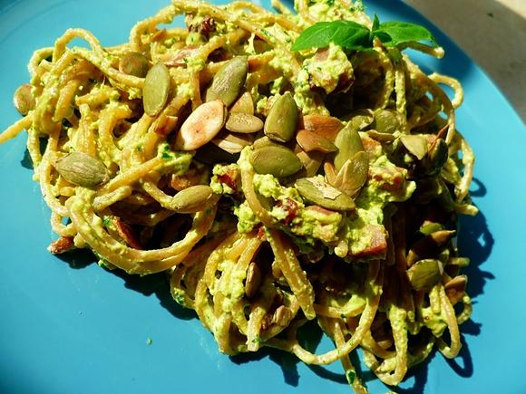 Zielona carbonara z dynią i bazylią