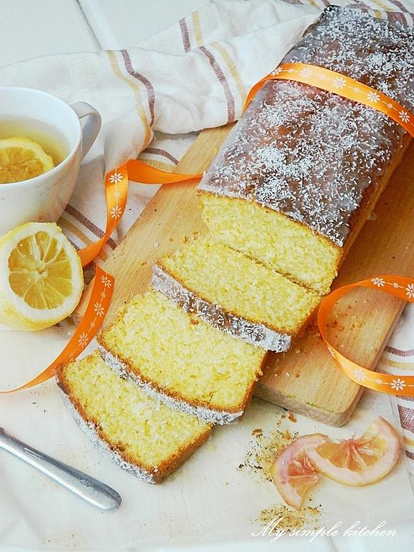 Babka kokosowo-cytrynowa
