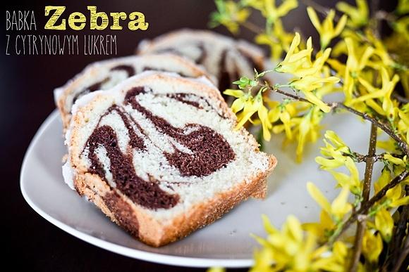 Babka zebra z cytrynowym lukrem