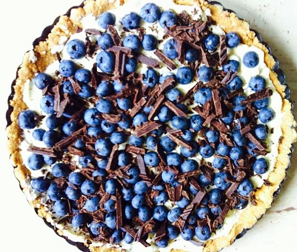 Tarta z borówkami i czekoladą