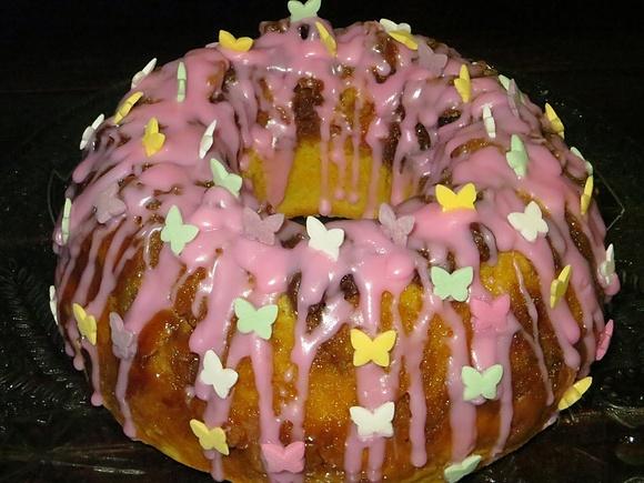 Babka z krówkami na wielkanoc