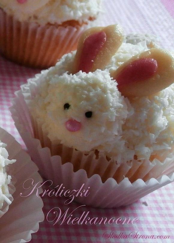 Kokosowe muffinki króliczki na Wielkanoc