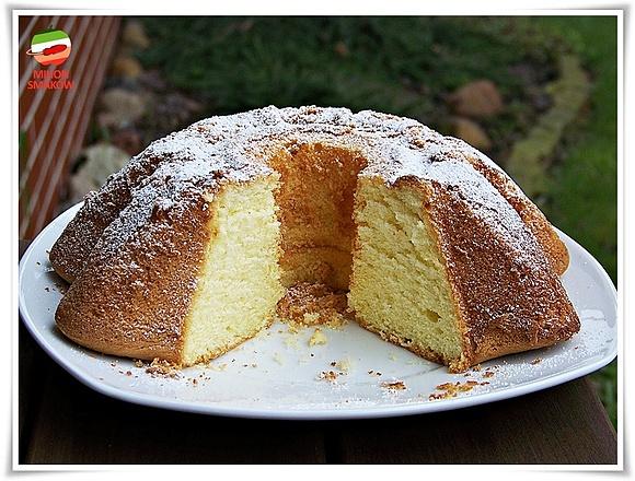 Babka z majonezem - puszysta, lekka na wielkanoc