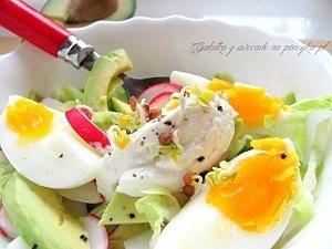 Sałatka i pasta z avocado