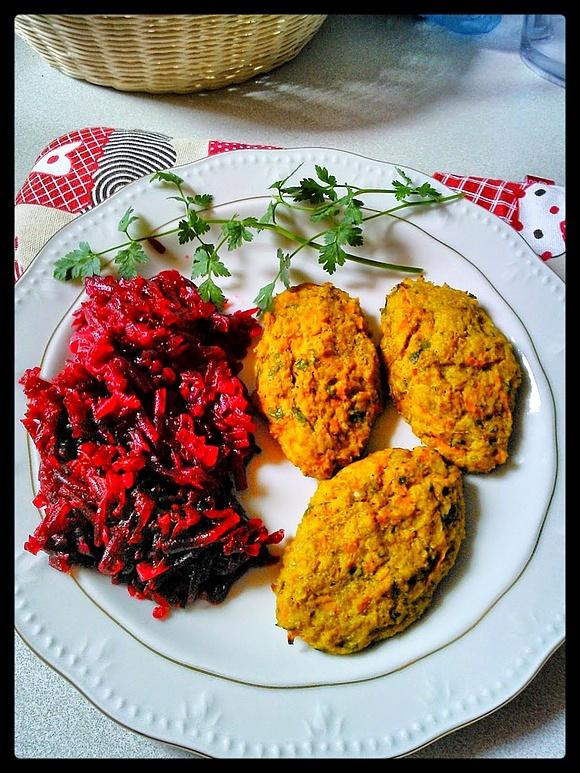 Kotlety z ryżu pełnoziarnistego i warzyw