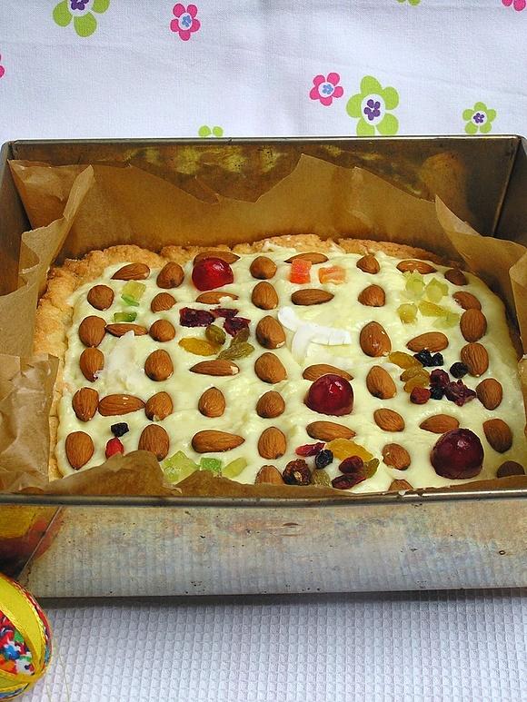 Mazurek z masą a'la biała czekolada