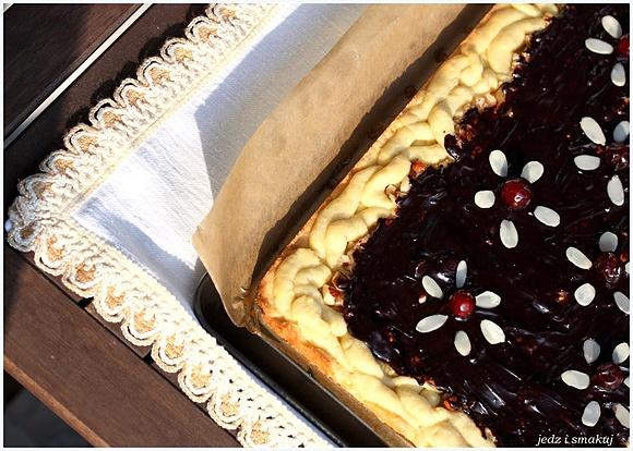 Mazurek orzechowo-kakaowy