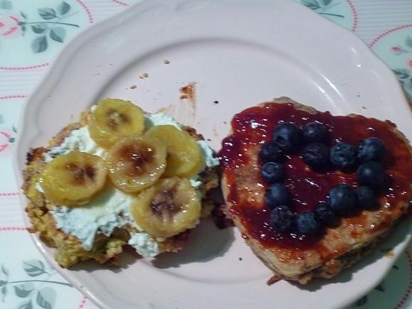 Pancakes w dwóch osłonach na walentynkowe śniadanie
