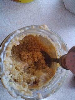 Quinoa w słoiczku z bananem i borówkami - dostępny przepis