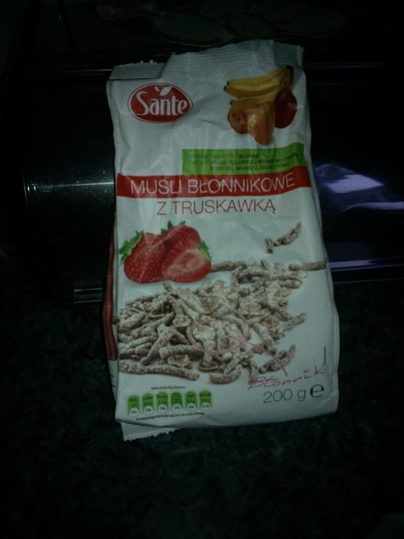 Sante Musli błonnikowe z truskawkami
