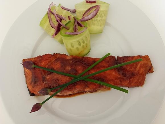 Łosoś teriyaki - japoński przepis na łososia w sosie teriyaki