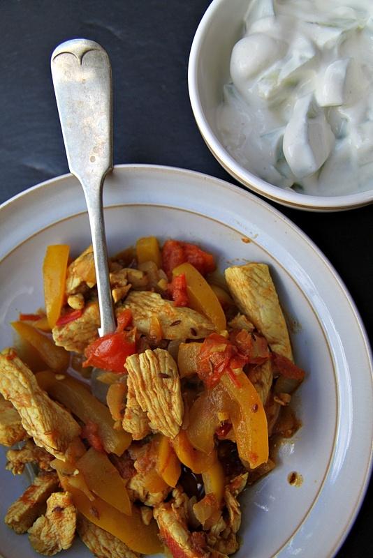 Kadahi chicken stir fry po indyjsku