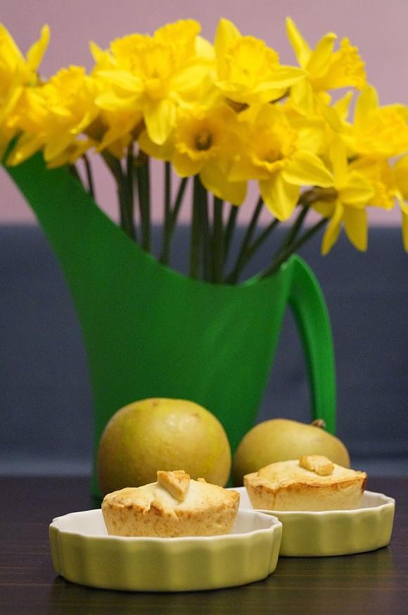 Jabłkowe kruche babeczki - mini apple pies