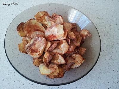 Domowe chipsy ziemniaczane