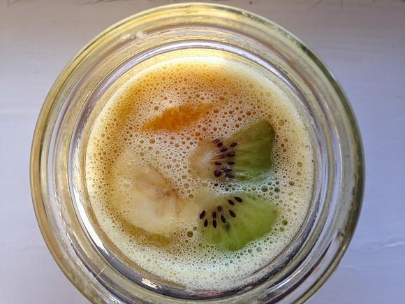 Tęczowe smoothie raw vegan