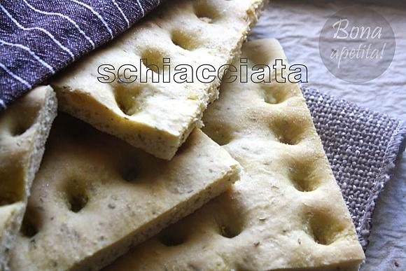Schiacciata toskański chleb płaski wypiek na śniadanie