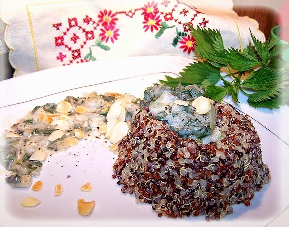 Quinoa w sosie z pokrzywy