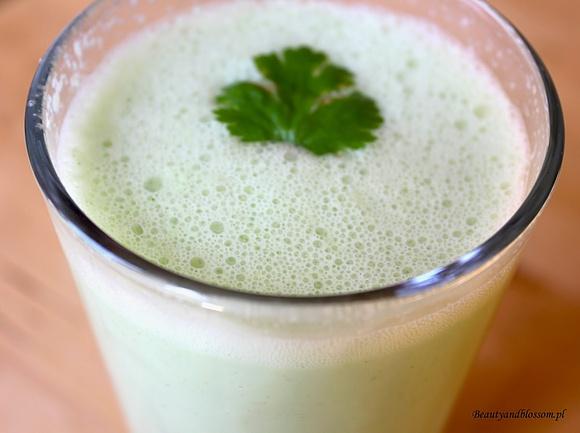 Zielona bomba witaminowa - zdrowy smoothie