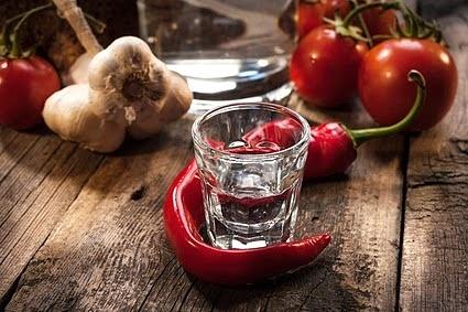 Ostra nalewka paprykowa z chili