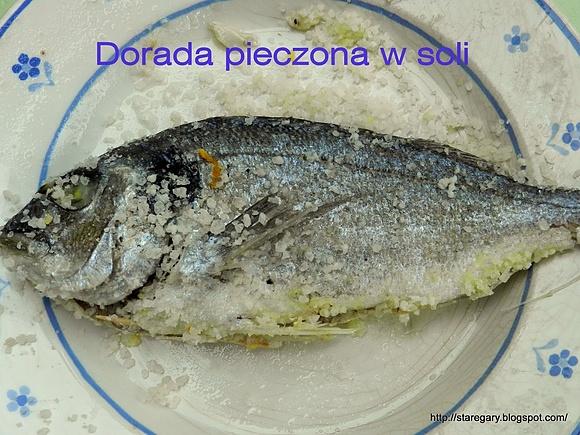 Dorada pieczona w soli